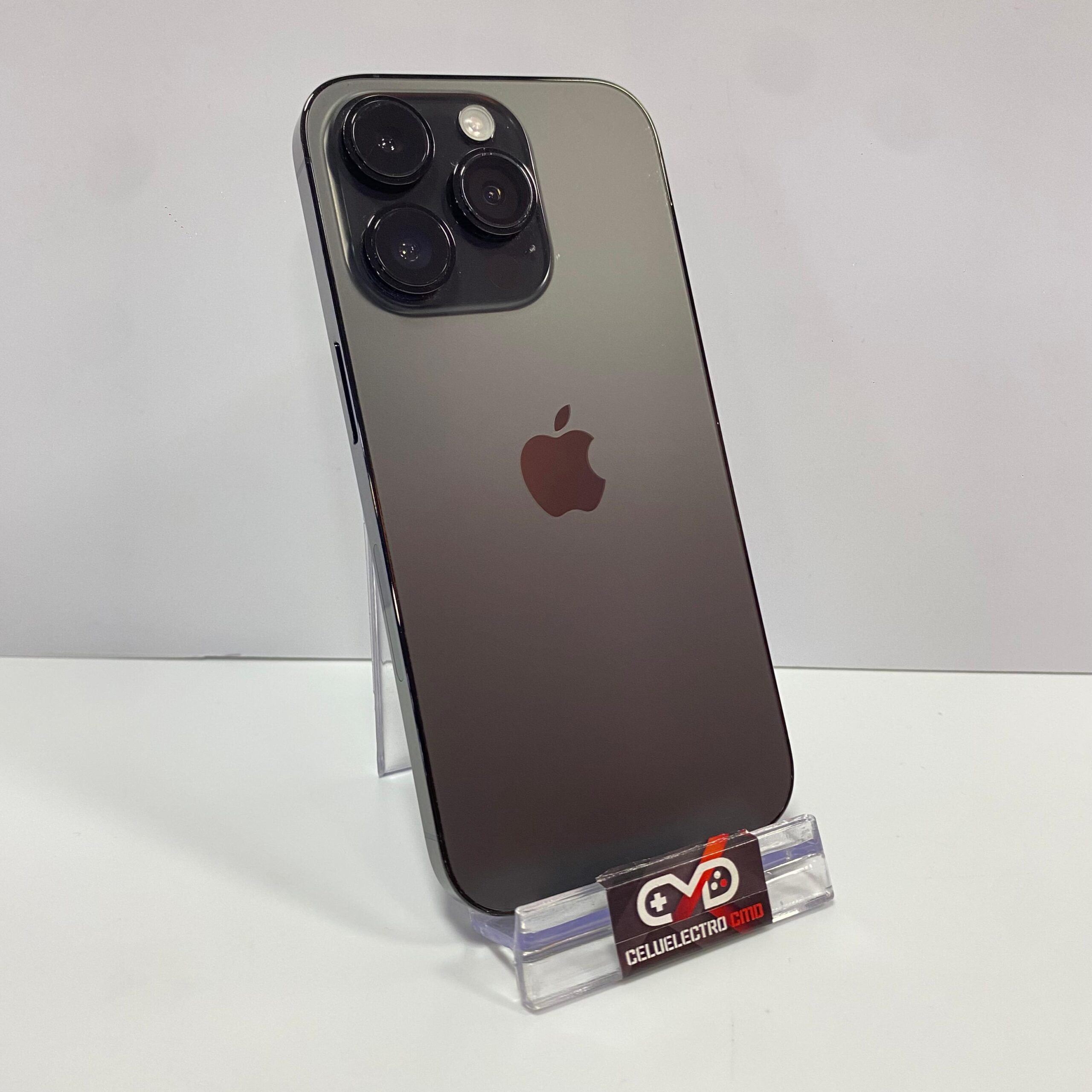 iPhone 14 Pro frontal